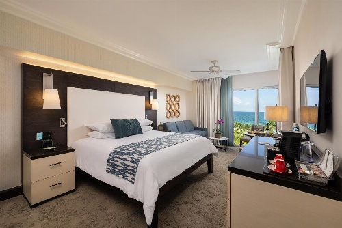 The Palms Hotel And Spa image 1
