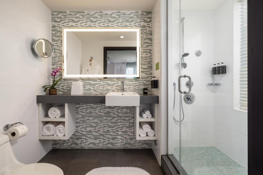 The Palms Hotel And Spa