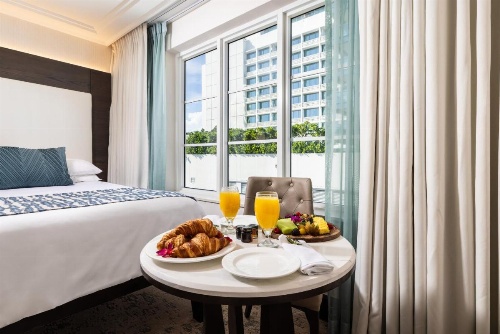 The Palms Hotel And Spa image 9